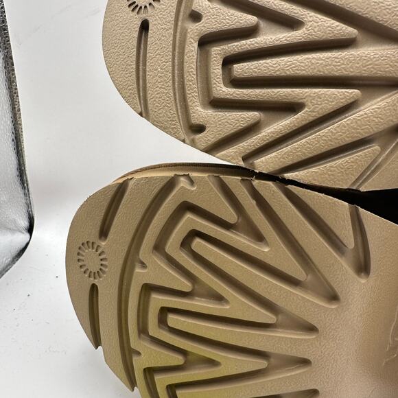 UGG Women's 7 Ultra Mini New Heights Chestnut Suede Slip On Platform 1158311 - Picture 4 of 5